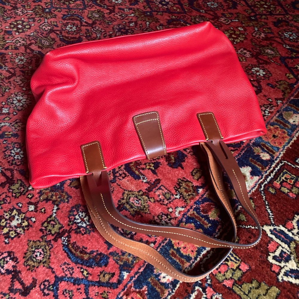 Dooney & Bourke Red Leather Tote Bag - Picture 2 of 12